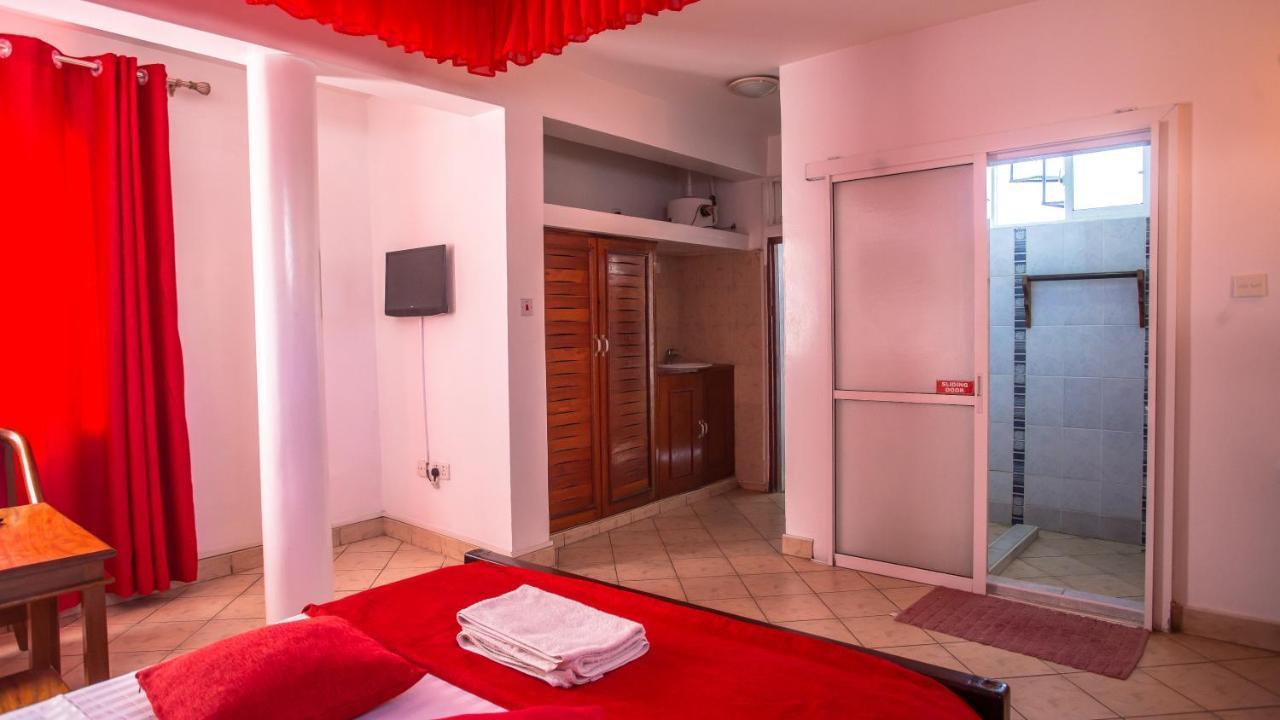 Hotel Windsor-Mombasa Exterior photo