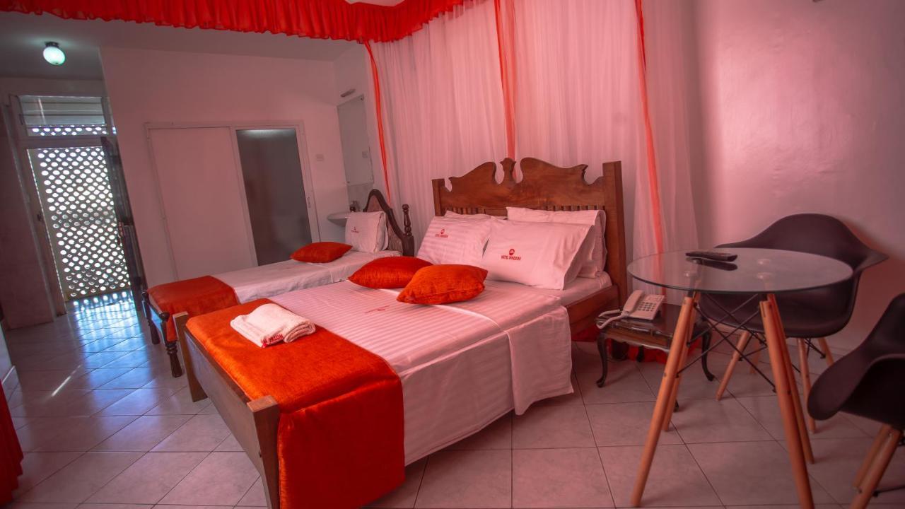 Hotel Windsor-Mombasa Exterior photo