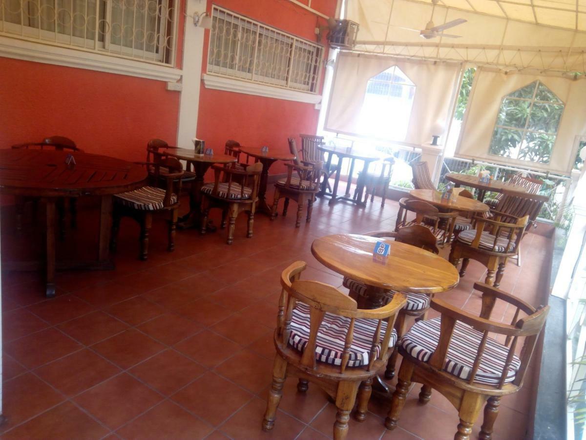 Hotel Windsor-Mombasa Exterior photo